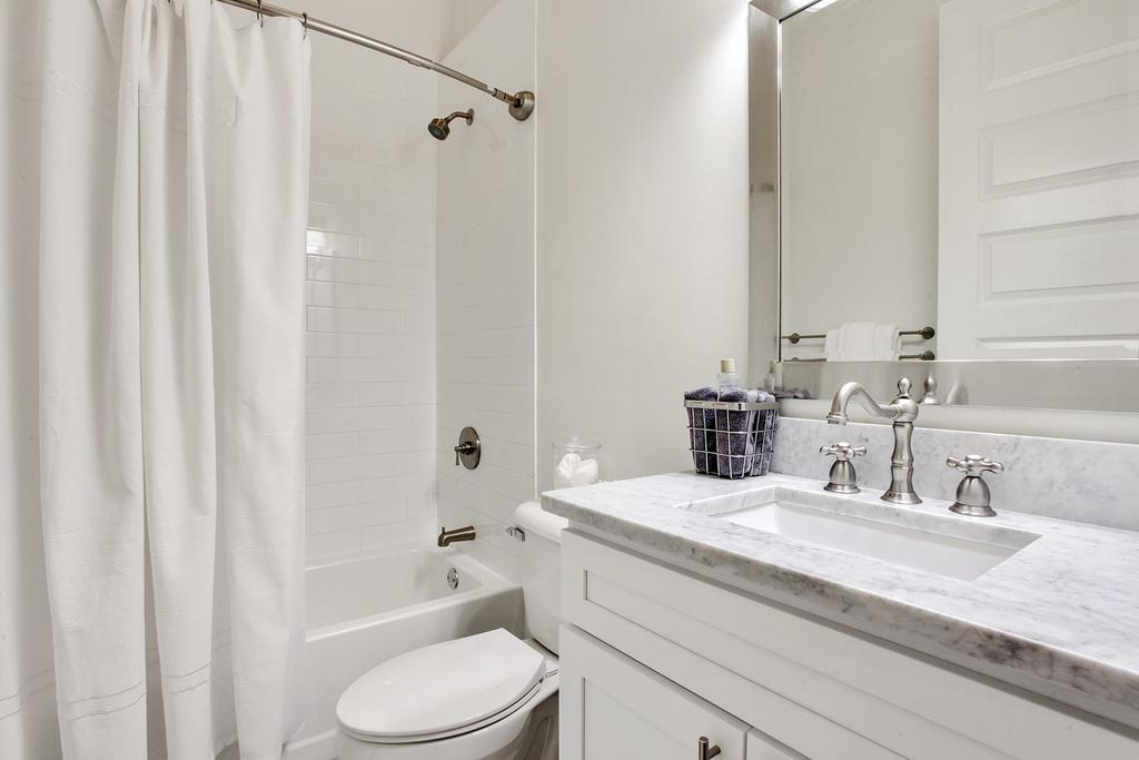 Charming Royal Queen Blocks From Fq! Villa Ню Орлиънс Екстериор снимка